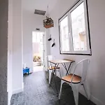 House Sao Bento 2*