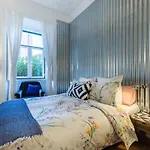 House Sao Bento 2* Lisbon