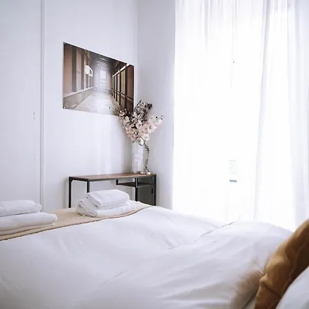 House Sao Bento 2* ליסבון