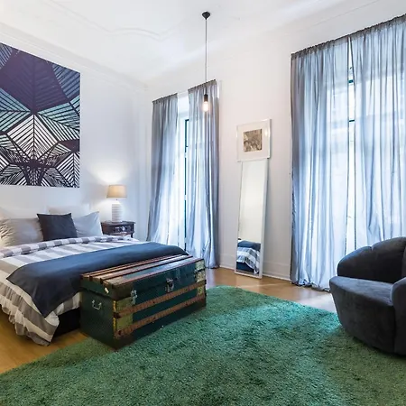 House Sao Bento בית הארחה ליסבון