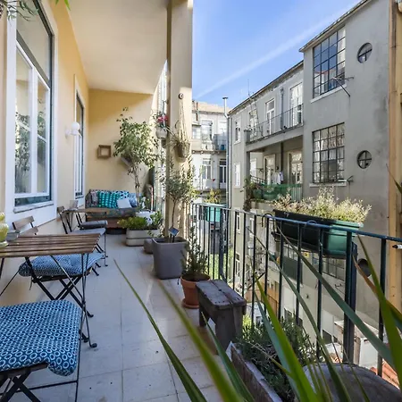 Gasthuis House Sao Bento 2*