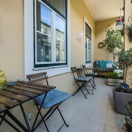 House Sao Bento 2* Lissabon